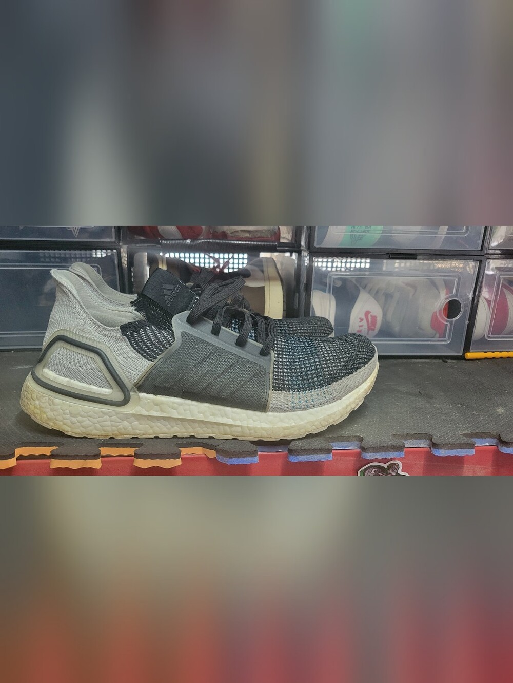 Shoes - Picture 1 of 8